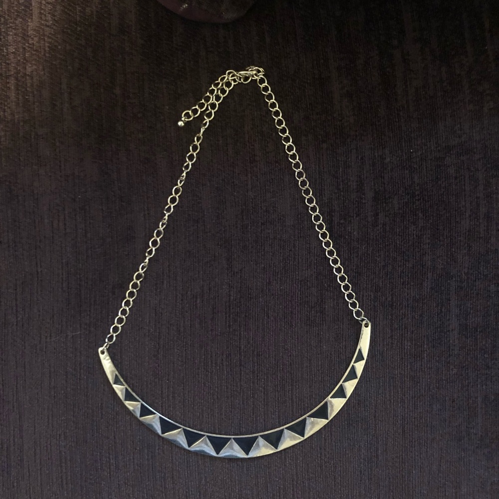 Black and gold necklace
